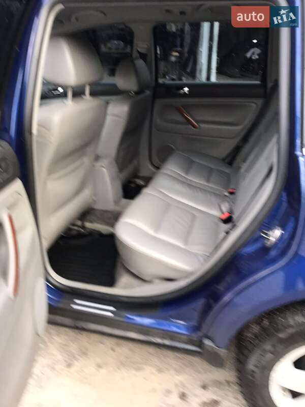 Універсал Volkswagen Passat 2004 в Кропивницькому