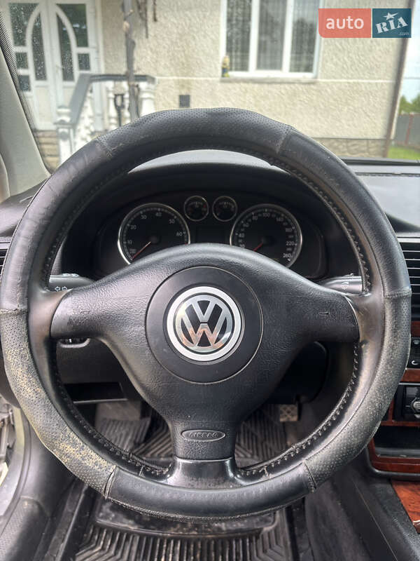 Седан Volkswagen Passat 2002 в Черновцах фото 26 Седан Volkswagen Passat 2002 в Черновцах