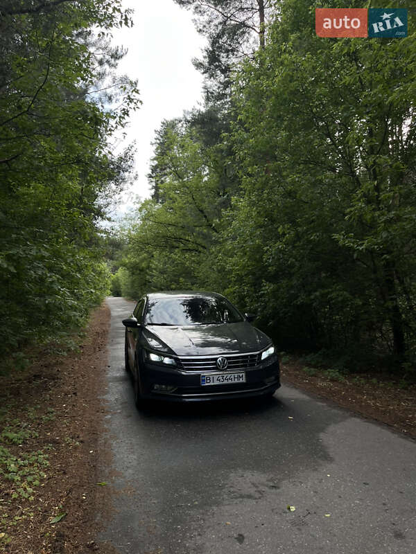 Седан Volkswagen Passat 2018 в Кременчуці