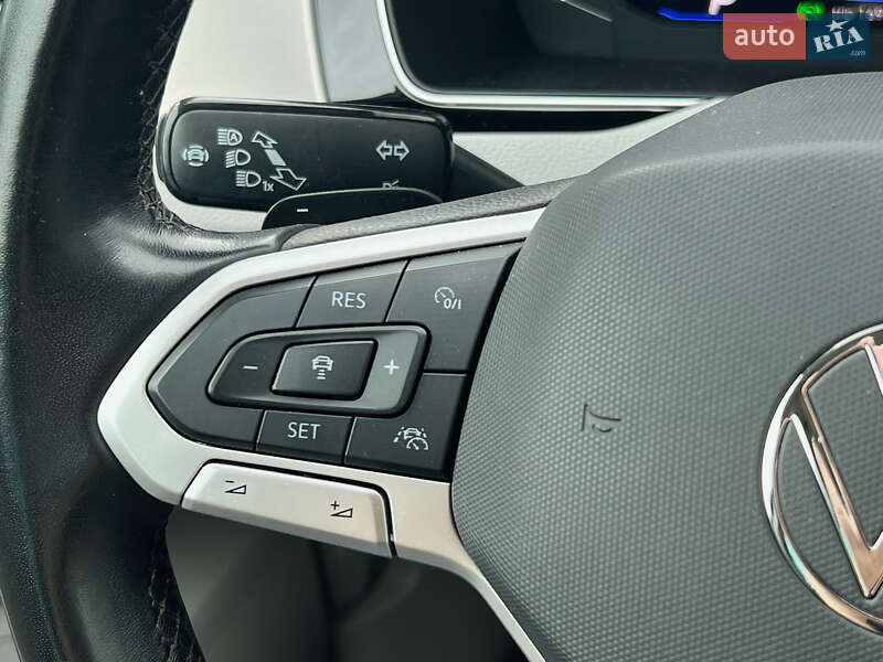 Универсал Volkswagen Passat 2022 в Луцке