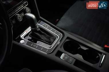 Седан Volkswagen Passat 2018 в 
