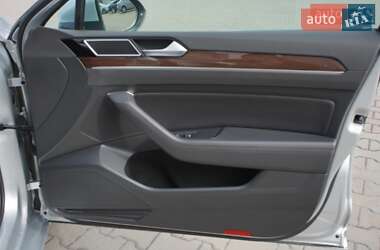 Седан Volkswagen Passat 2018 в 