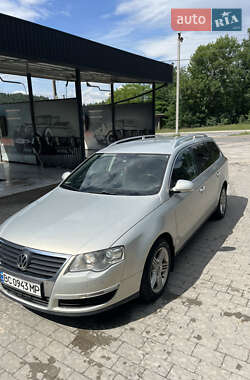 Універсал Volkswagen Passat 2008 в Миколаєві