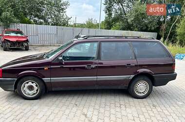 Универсал Volkswagen Passat 1993 в Львове