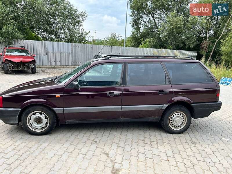 Универсал Volkswagen Passat 1993 в Львове фото 3 Универсал Volkswagen Passat 1993 в Львове