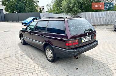 Универсал Volkswagen Passat 1993 в Львове