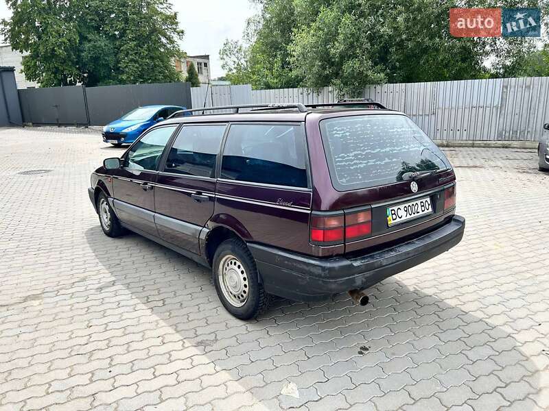 Универсал Volkswagen Passat 1993 в Львове фото 4 Универсал Volkswagen Passat 1993 в Львове