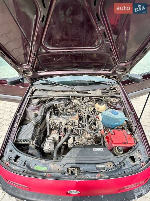 Универсал Volkswagen Passat 1993 в Львове фото 19 Универсал Volkswagen Passat 1993 в Львове