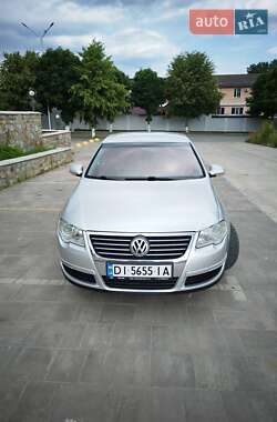 Седан Volkswagen Passat 2006 в 