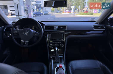 Седан Volkswagen Passat 2015 в 