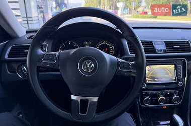 Седан Volkswagen Passat 2015 в 