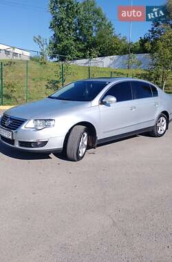 Седан Volkswagen Passat 2008 в 