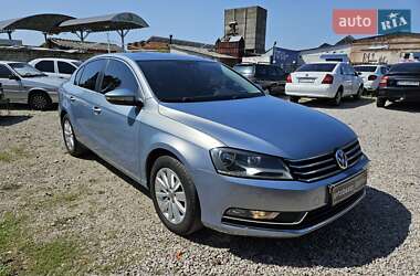 Седан Volkswagen Passat 2012 в Шостке