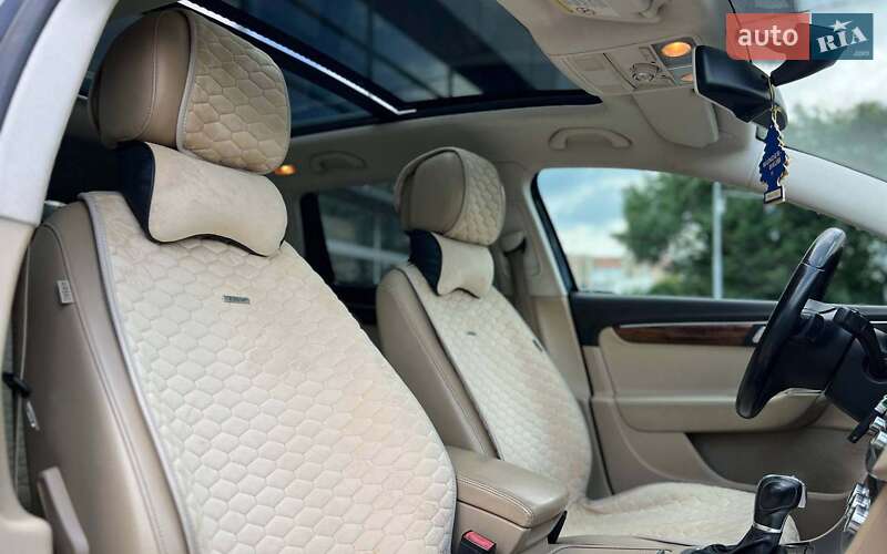 Универсал Volkswagen Passat 2012 в Ивано-Франковске