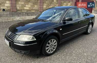 Седан Volkswagen Passat 2000 в Луцьку