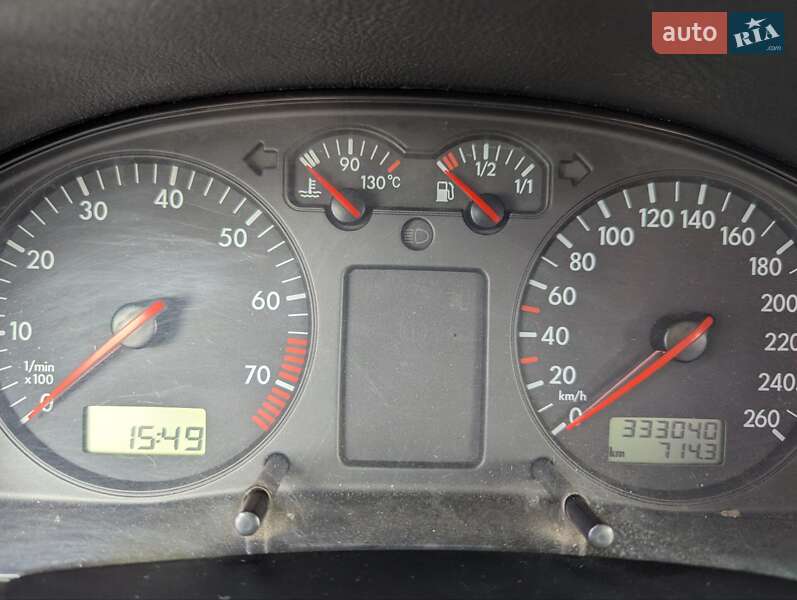 Седан Volkswagen Passat 1999 в Буче