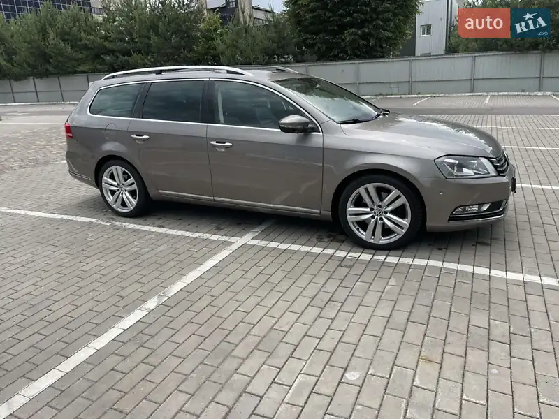 Volkswagen Passat 2011 VIN WVWZZZ3CZCE092593 фото оголошення 15 з 52