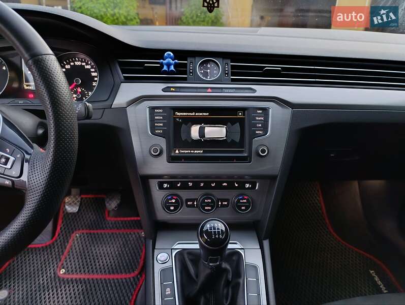 Універсал Volkswagen Passat 2015 в Монастириській