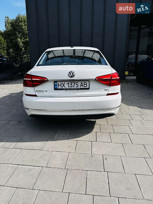Седан Volkswagen Passat 2015 в Хмельницком