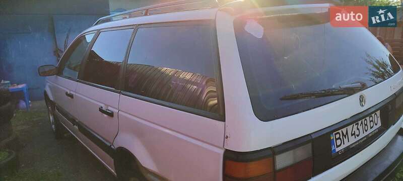 Універсал Volkswagen Passat 1991 в Глухові