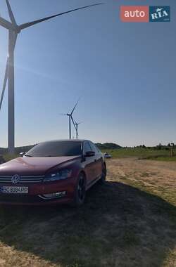 Седан Volkswagen Passat 2015 в Львове