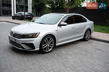 Седан Volkswagen Passat 2018 в Вінниці