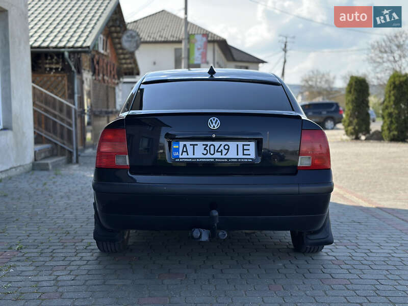 Седан Volkswagen Passat 2000 в Косове