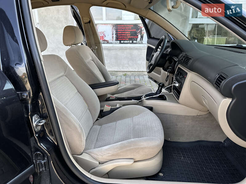 Седан Volkswagen Passat 2000 в Косове