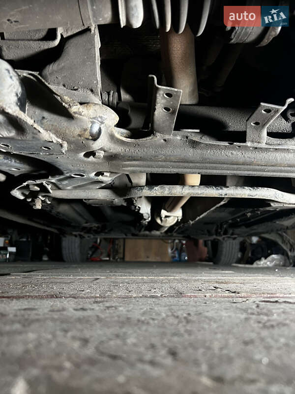 Седан Volkswagen Passat 1989 в Кривому Розі