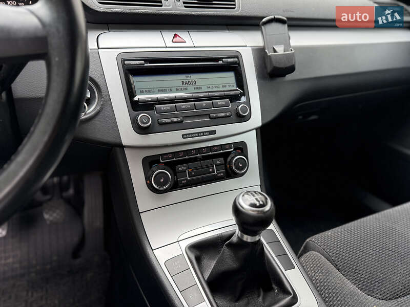 Седан Volkswagen Passat 2010 в Стрию