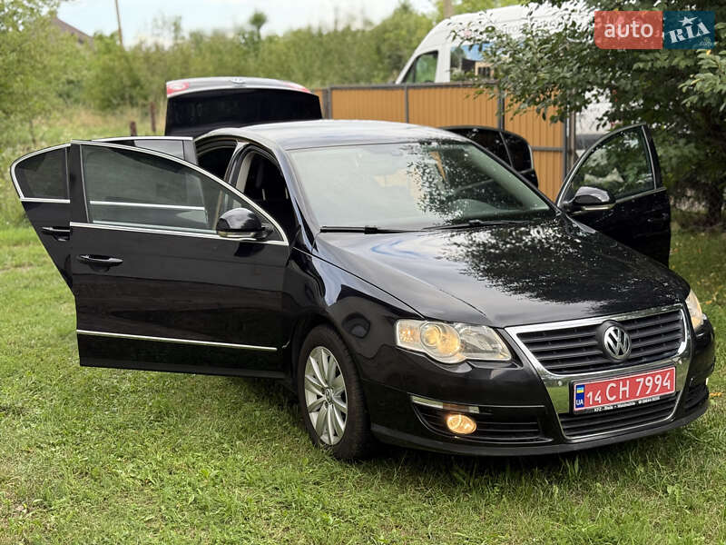 Седан Volkswagen Passat 2010 в Стрию