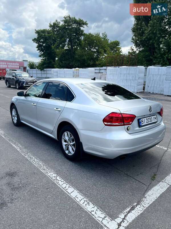 Седан Volkswagen Passat 2014 в Кременчуге