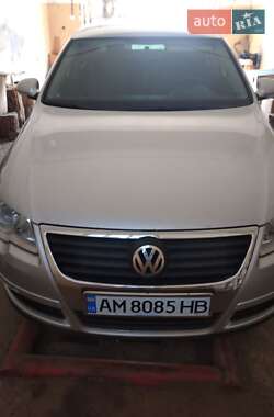 Седан Volkswagen Passat 2006 в Житомире