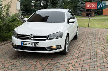 Седан Volkswagen Passat 2014 в 