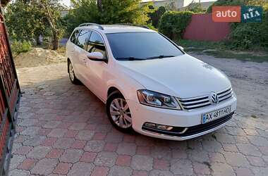 Универсал Volkswagen Passat 2013 в Изюме