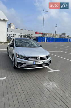 Седан Volkswagen Passat 2017 в Одесі