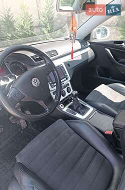 Седан Volkswagen Passat 2006 в 