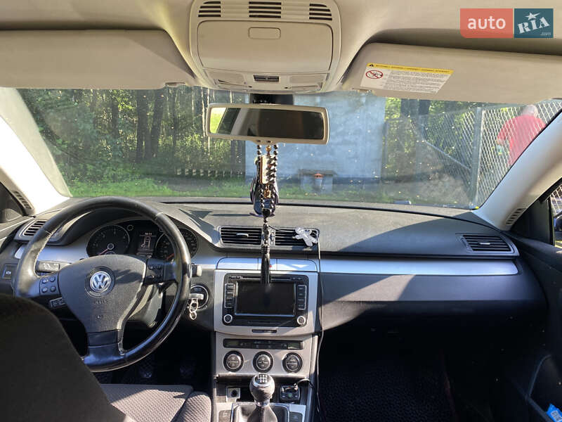 Универсал Volkswagen Passat 2009 в Луцке фото 3 Универсал Volkswagen Passat 2009 в Луцке
