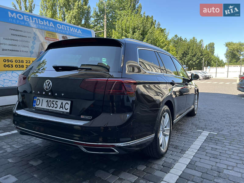 Универсал Volkswagen Passat 2019 в Киеве фото 10 Универсал Volkswagen Passat 2019 в Киеве