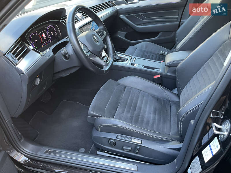 Универсал Volkswagen Passat 2019 в Киеве фото 17 Универсал Volkswagen Passat 2019 в Киеве