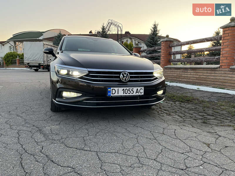 Универсал Volkswagen Passat 2019 в Киеве фото 29 Универсал Volkswagen Passat 2019 в Киеве
