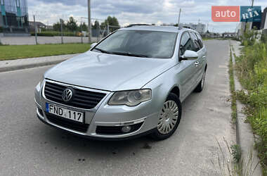 Універсал Volkswagen Passat 2006 в Києві