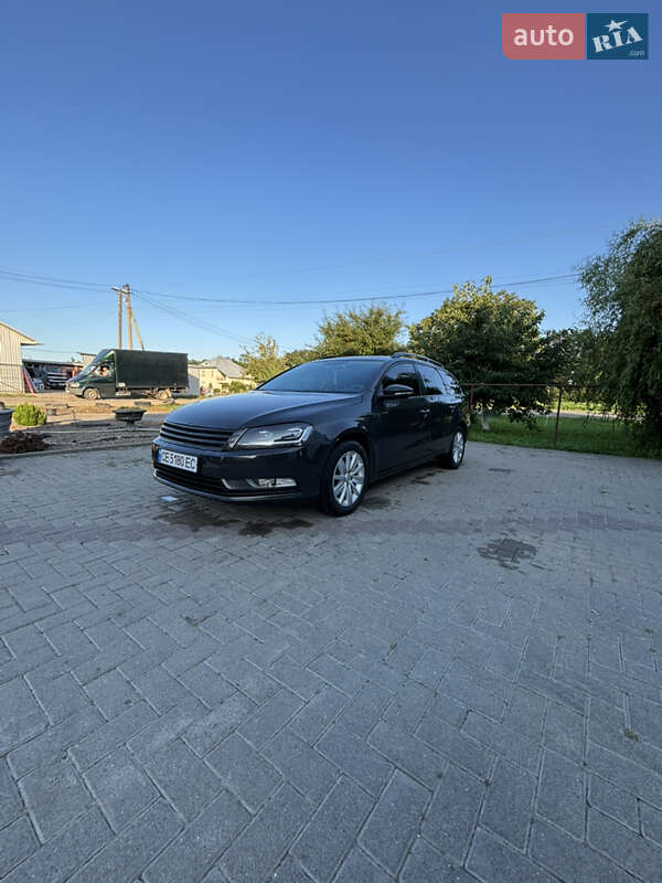Універсал Volkswagen Passat 2012 в Банилові