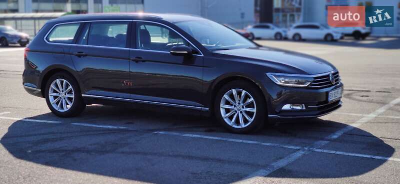 Универсал Volkswagen Passat 2015 в Нетешине