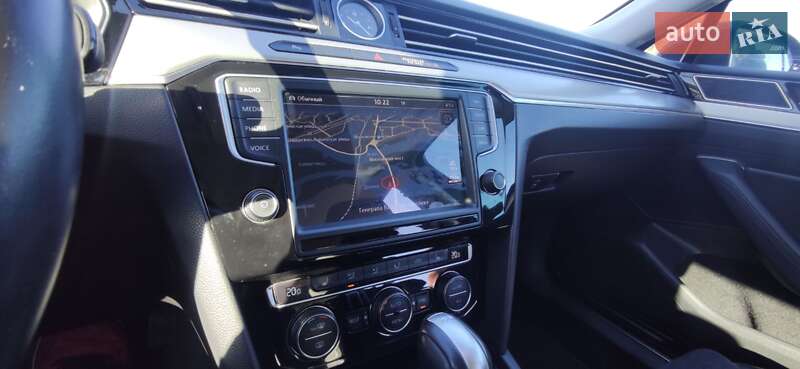 Универсал Volkswagen Passat 2015 в Нетешине