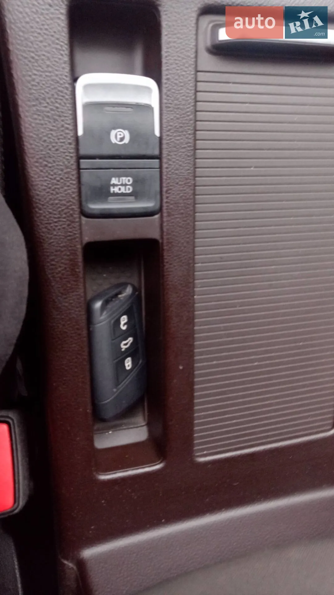 Volkswagen Passat 2015 VIN WVWZZZ3CZGE043014 фото оголошення 3 з 7