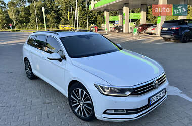 Универсал Volkswagen Passat 2015 в Львове