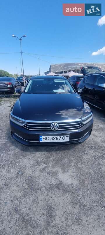 Универсал Volkswagen Passat 2018 в Львове фото Универсал Volkswagen Passat 2018 в Львове