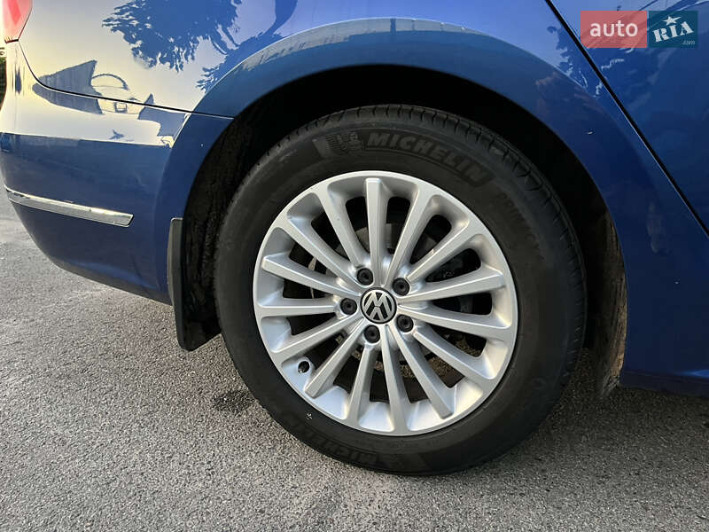Седан Volkswagen Passat 2016 в Киеве фото 21 Седан Volkswagen Passat 2016 в Киеве