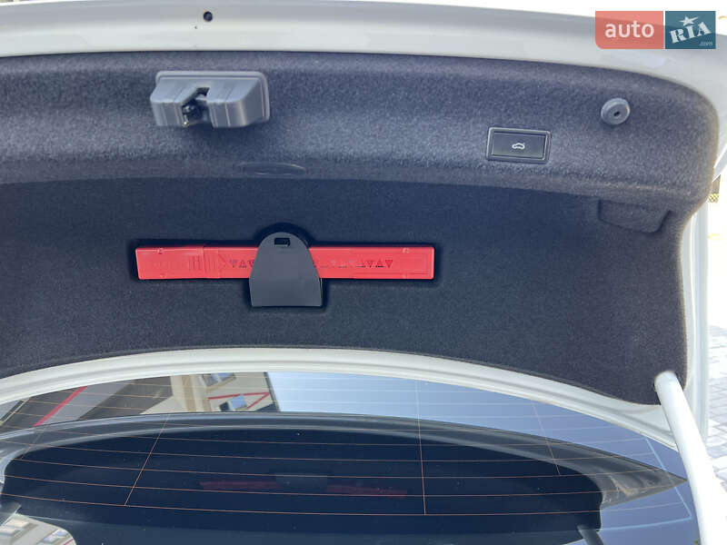 Седан Volkswagen Passat 2017 в Борщеве фото 23 Седан Volkswagen Passat 2017 в Борщеве